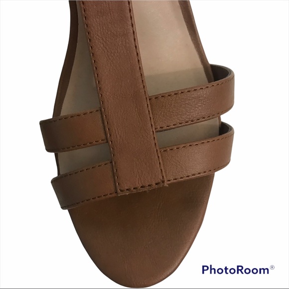 Charles David Size 9 Sandal Ankle Strap - Picture 12 of 12